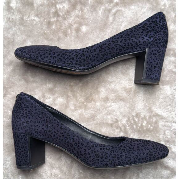 Donald Pliner Navy Suede Leopard Print Square Toe Block Heel Pumps Womens Size 7 - Picture 3 of 16